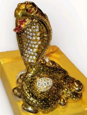 Luxurious Snake Cobra-Shaped Jewelry Trinket Box with Crystals   Symbol of 2025