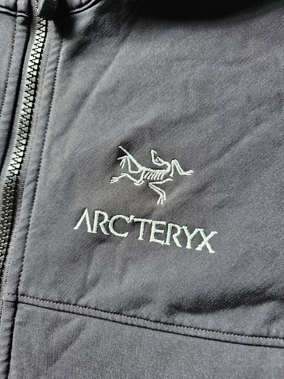 ARC'TERYX Arcteryx Atom Softshell Gilet Uomo GRANDE Nero Elasticizzato Logo Pile Senza Maniche