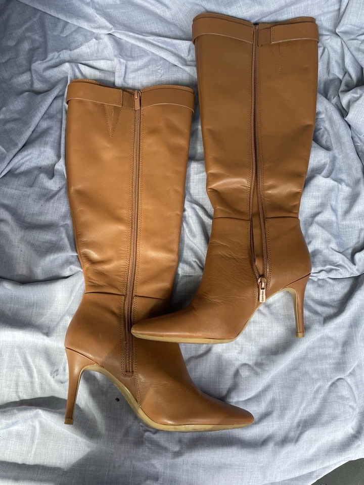 Botas femininas imperdíveis Calvin Kline panturrilha larga outono/outono/inverno tamanho 5.5 - Imagem 4 de 4