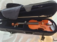4/4 Stradivarius Copy Violin Case and Bow