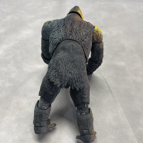 NECA King Kong 8" Action Figure 2020 Loose Figure Only in Excellent Condition - Picture 7 of 11