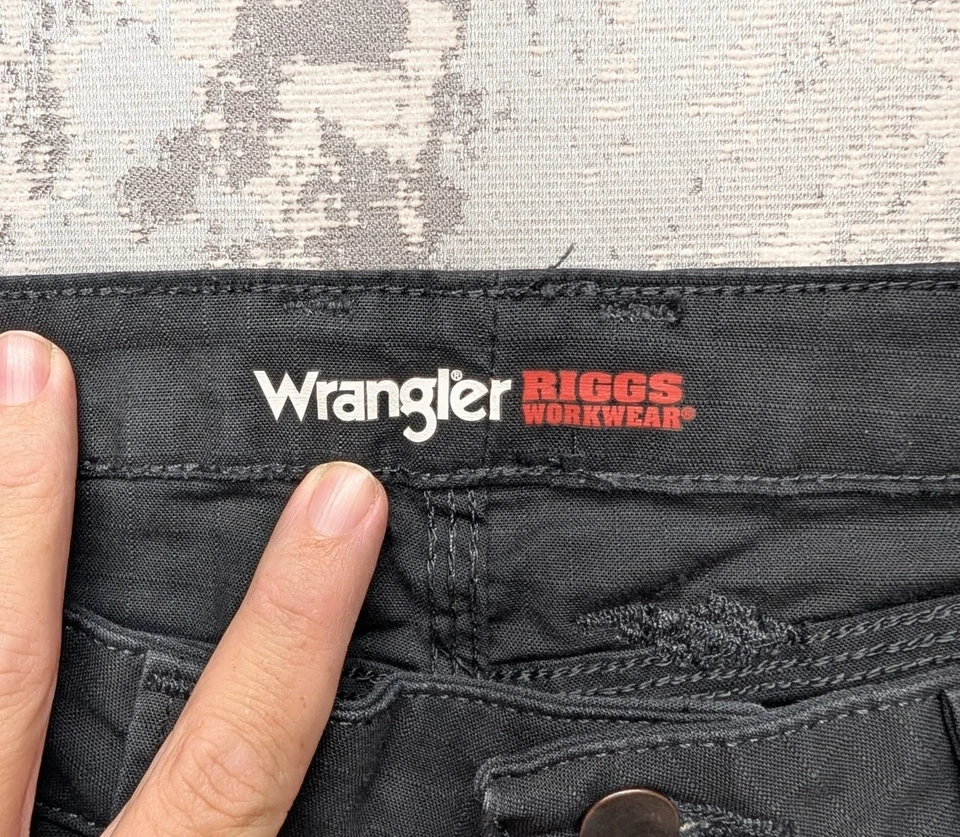 Wrangler Riggs Workwear 女式黑色工装裤 Ripstop 35"W 32"L — 第 3/4 张图片