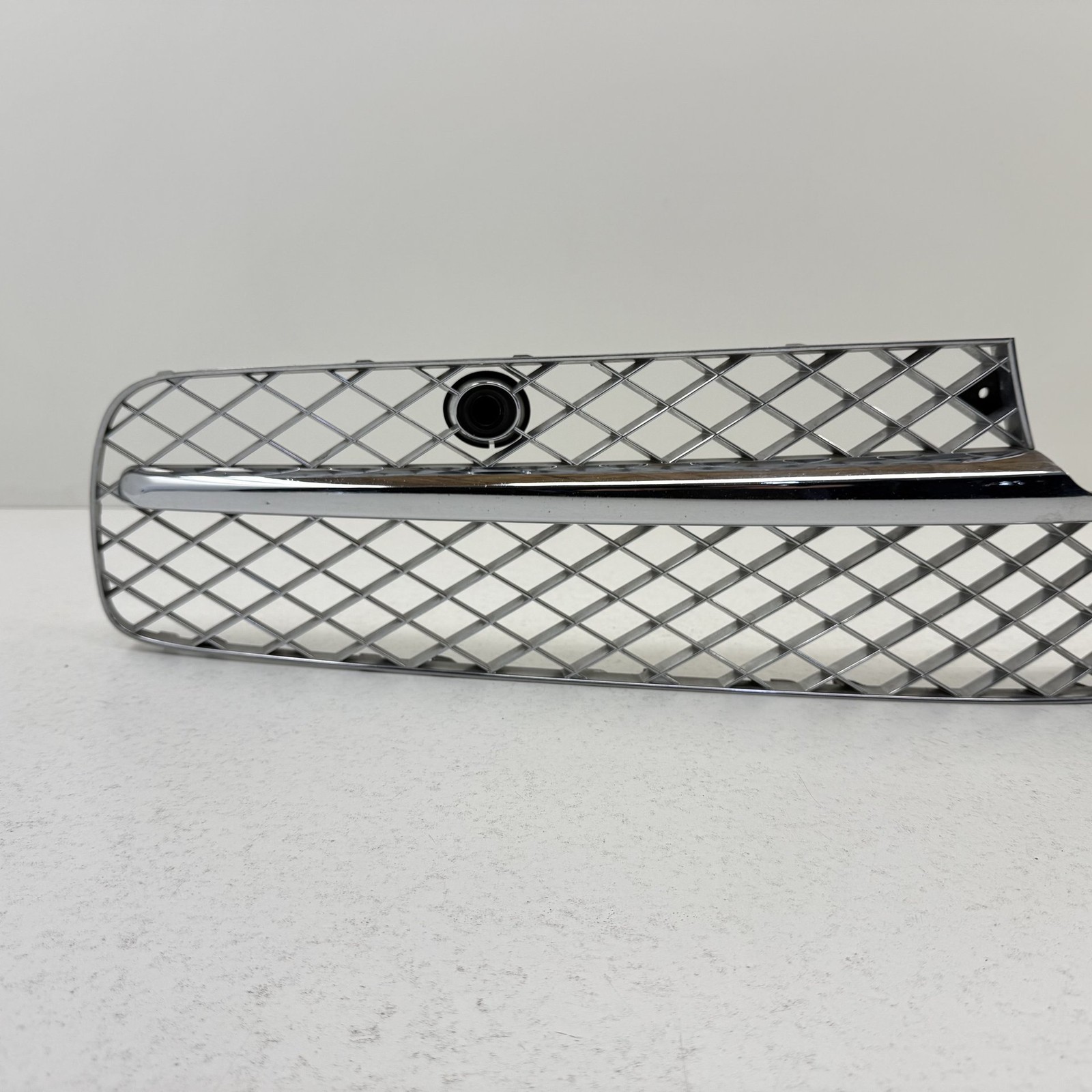 Bentley Flying Spur 2014-2018 Front Right Lower Bumper grille