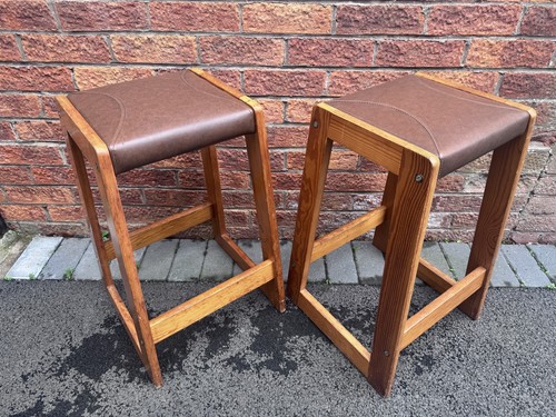 Pair Of Vintage MCM Stools brown topped 1960's Retro Stunning
