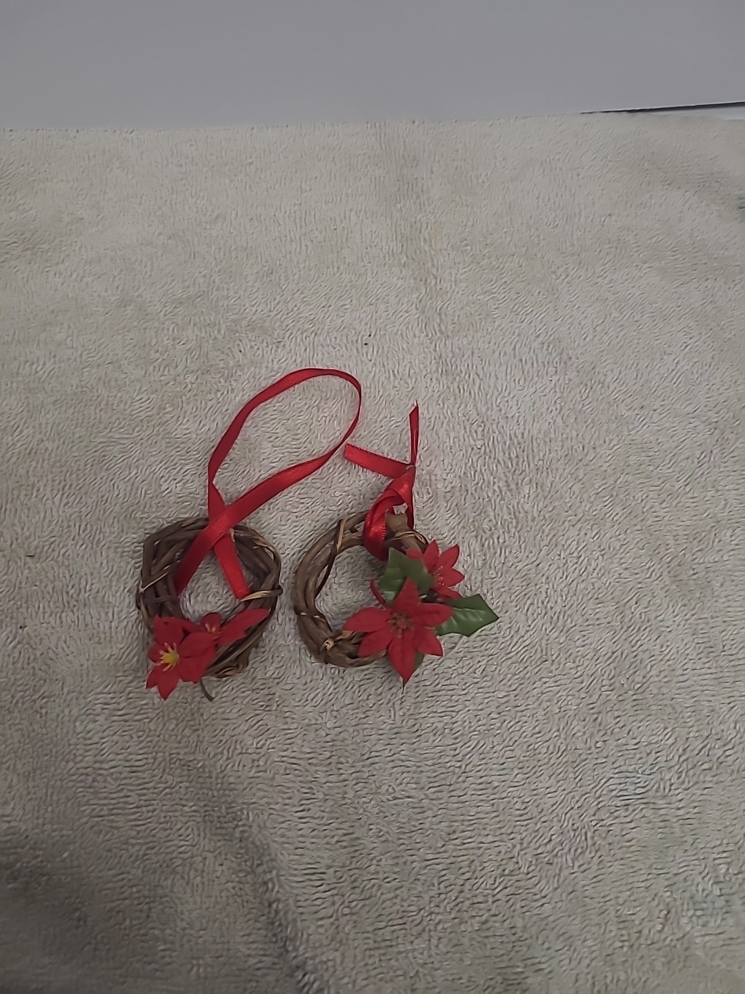2 Wicker Reef Christmas Ornaments