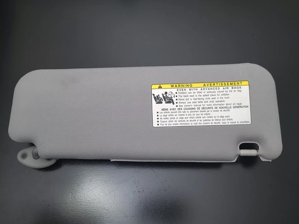 Toyota Prius 2004-2009 conductor lado izquierdo parasol tela gris iluminado Foto 2 de 4