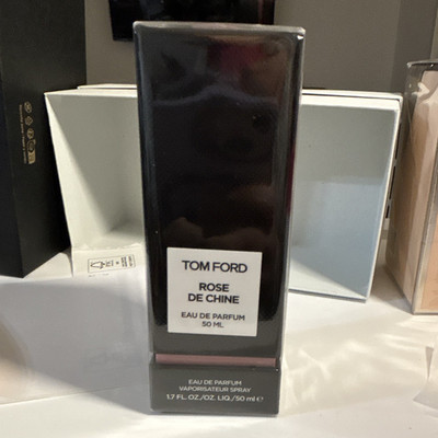 Tom Ford Rose de Chine Eau de Parfum Spray, Regular Size 1.7 fl oz MPN TAK-01