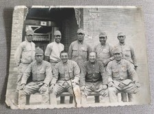 Foto original de grupo de hombres alistados felices del ejército japonés de la Segunda Guerra Mundial