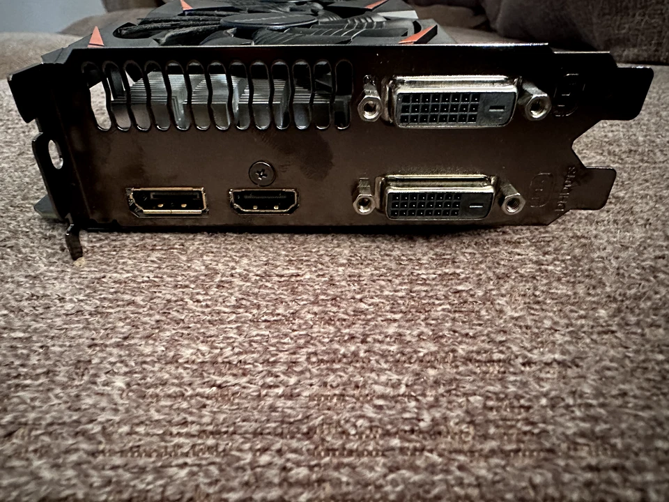 GIGABYTE GeForce GTX 1060 3GB GDDR5 Graphics Card (GVN1060WF2OC3GD) - Image 4 of 4