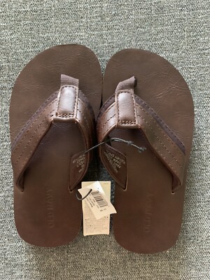 Old Navy Boys Faux Leather Flip Flop Sandals Size 10/11