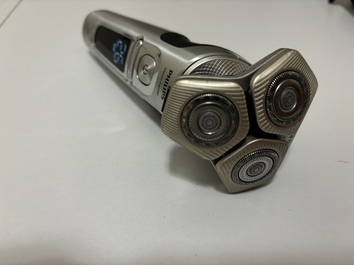 Philips Shaver Serie 9000 Prestige, SP9885/35. Rasoio Elettrico con accessori - Foto 6 di 20