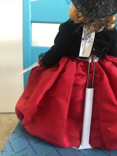 Madame Alexander 1114 Portrettes Lily Doll 9” w/ Box - Picture 5 of 10