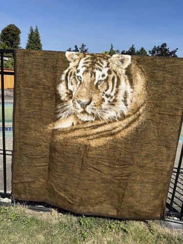 Vintage Germany Biederlack Throw Blanket Acrylic Tiger Cat MCM Reversible 55x75”
