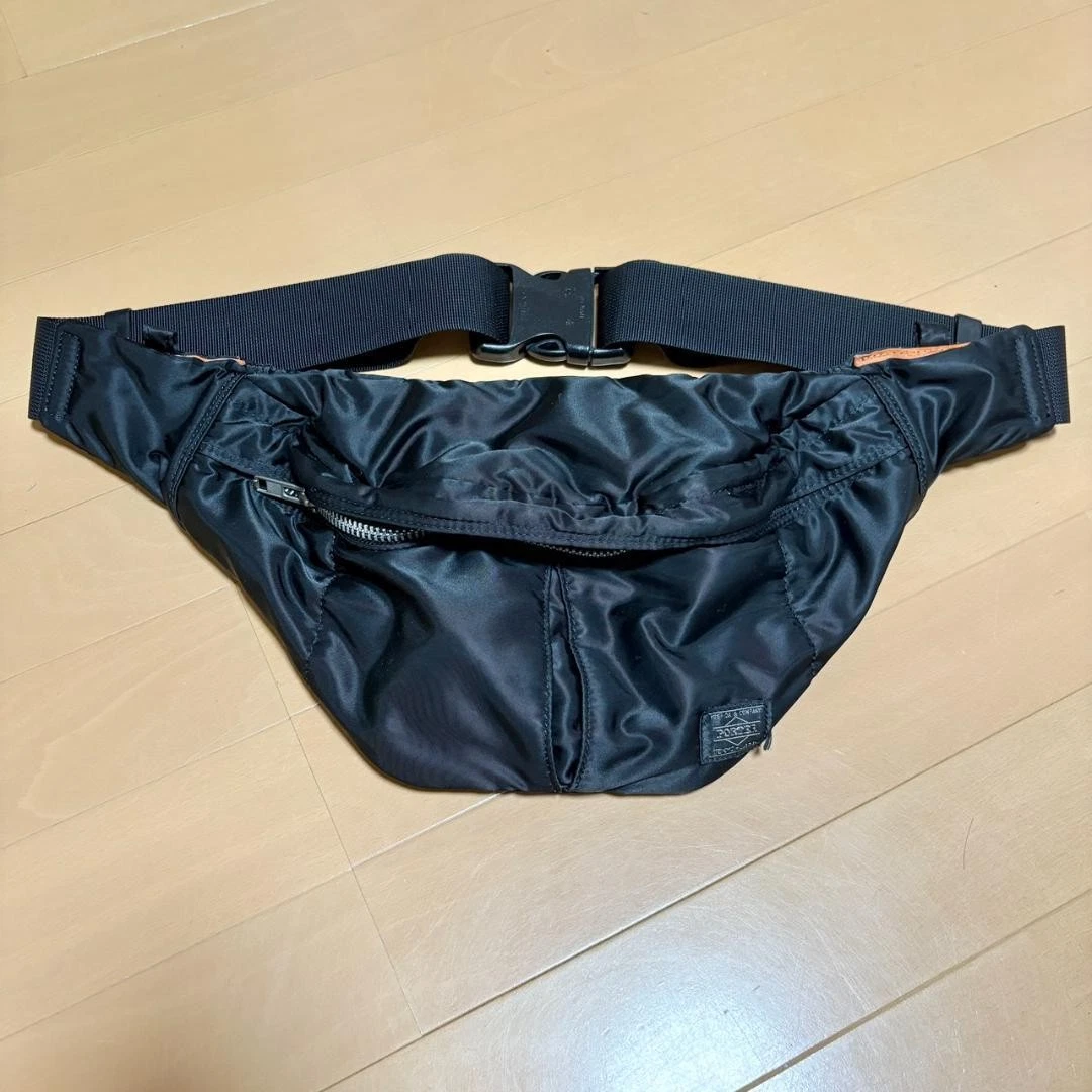PORTER Yoshida TANKER Body Bag Gürteltasche schwarz guter Zustand Made in Japan