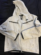 Nike Boys Large Full Zip Fleece Hoodie Gray CU9223-063 Hooded Logo. BOYS LARGE