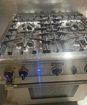 #ad #ad Thermador Blue Knob Range DP304CC 01 SOLD AS IS or for parts $1350.00