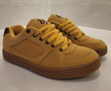 ES Footwear Accel Copper Nubuck Leather Mens Size 9  Skate Etnies emerica 1995