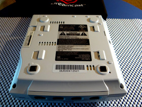 Sega Dreamcast/Arcade Stick HKT-7300 Ultimate Bundle  lot of 9