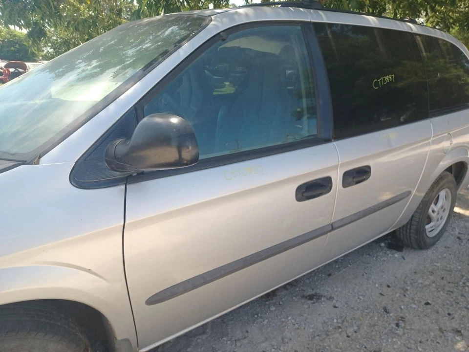 (LOCAL PICKUP ONLY) Radiator 6 Cylinder Fits 01-04 CARAVAN 603099 Foto 2 de 4