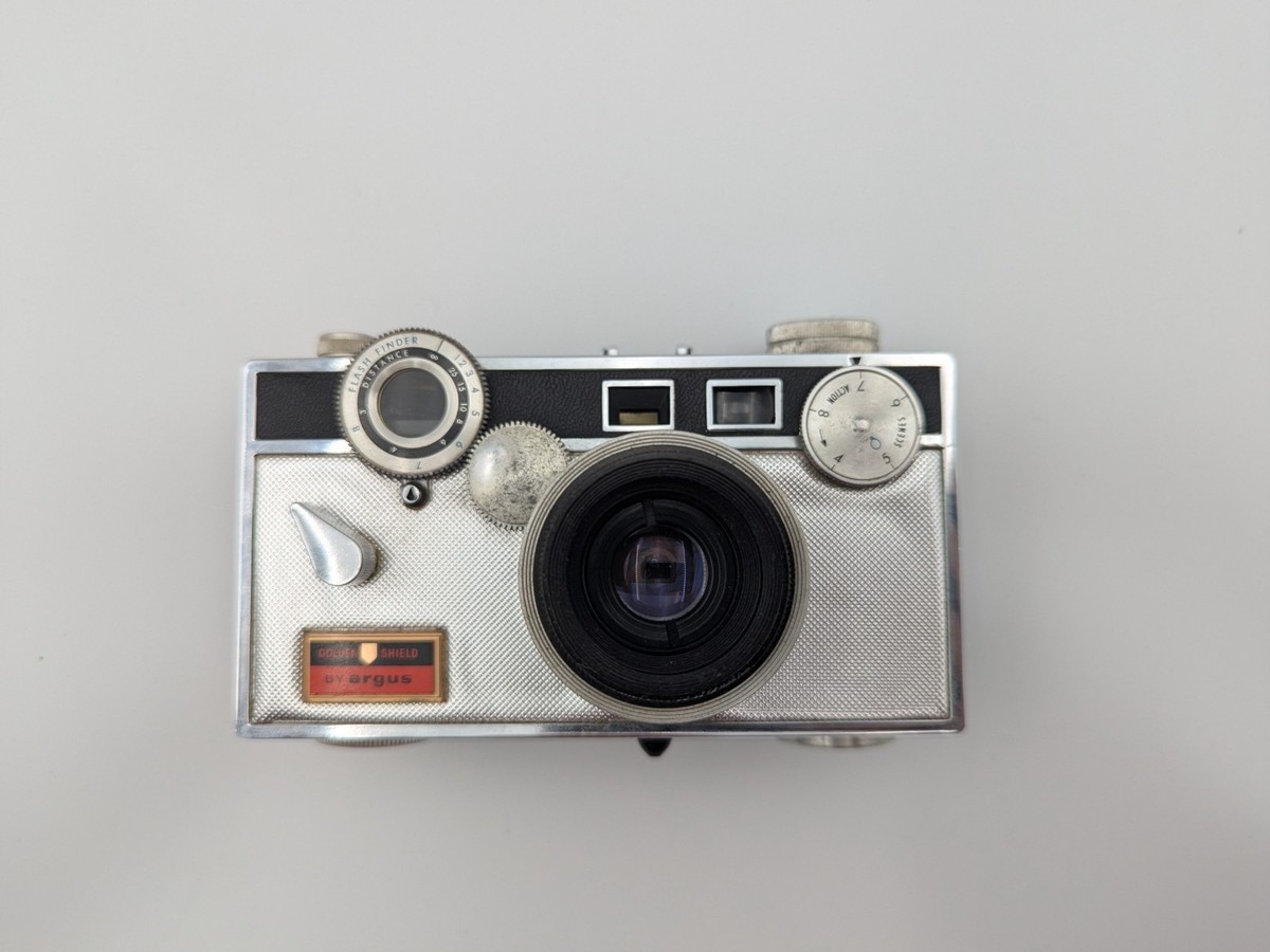 Vintage Argus Golden Shield Argus Brick Camera w/ Case | eBay