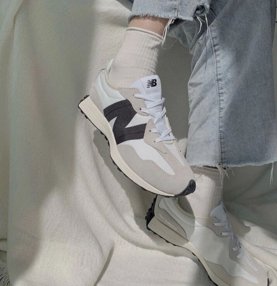 New Balance 327 Sea Salt Blanco/Negro Juvenil’s GS Talla 4Y-7Y Foto 3 de 3