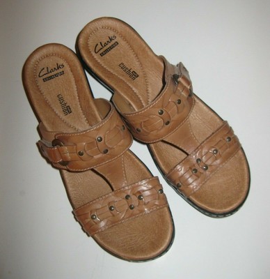 clarks collection cushion soft sandals