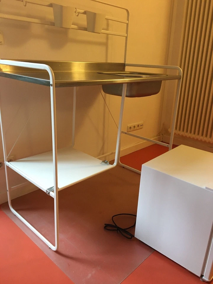 Kofferküche + induktions Herdplatte und Kühlschrank - Bild 2 von 4