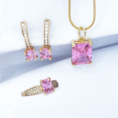 Set Xuping Schmuck vergoldet wasserdicht; hypoallergen; Ring Größe 7-9 USA