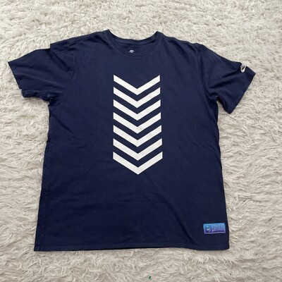 nike chevron t shirt
