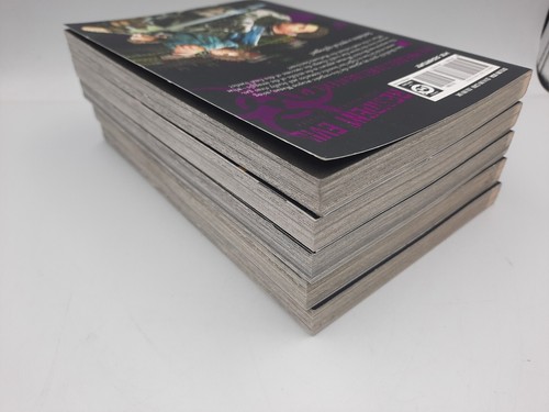 Resident Evil Vol 1-5 Naoki Serizawa Viz Media 1st Edition 2015 - Bild 2 von 6