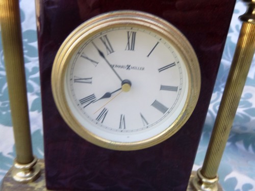 Howard Miller Desk Table/Shelf Brass column Clock Dark Academia - Picture 2 of 8