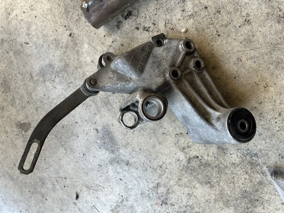 Kit de montaje de alternador turbo 924 1981 Foto 3 de 4