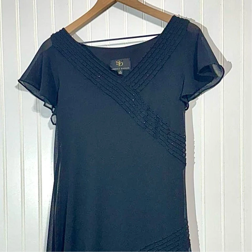 Vestido Sandra Darren 12 Negro Chifón Cuentas Cuello en V Pañuelo Dobladillo Formal Y2K Foto 3 de 4