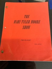 Original THE MARY TYLER MOORE SHOW “Mary, The Writer” 1976