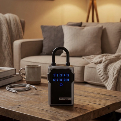  Master Lock 5440EC Bluetooth Portable Lock Box SHIPS TODAY  