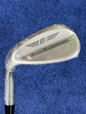 VOKEY SM10 SAND WEDGE CHROME 56  10 S, WEDGE FLEX, RH MJP-320 NEW MAKE OFFER 