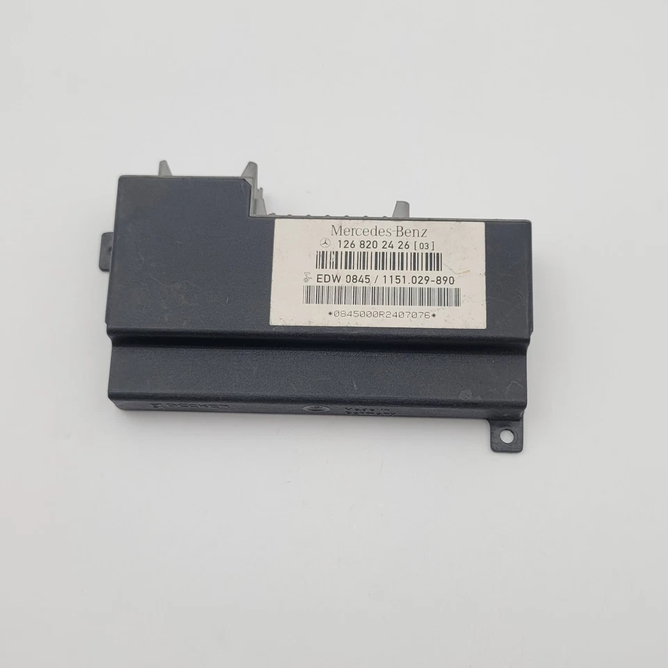 1990 - 1995 Mercedes Benz E320 Anti Theft Alarm Control Module OEM 1268202426 - Image 3 of 4