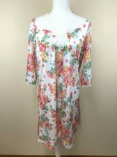 Vanity Fair S White Floral Lace Trim Button Front Dressing Gown Robe Vtg