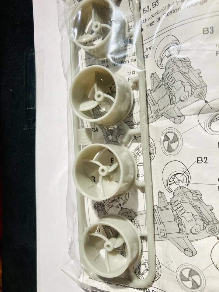 TAMIYA MINI 4WD LARGE DIAMETER AERO WHEELS 2 SETS From Japan - Image 2 of 4