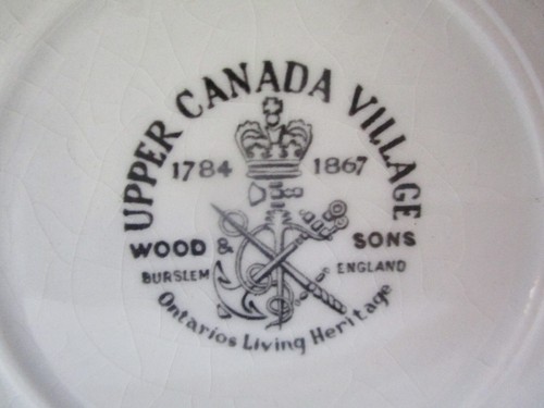 WOODS & SONS Upper Canada Village Ontario Small Souvenir Dish Plate - Picture 4 of 4