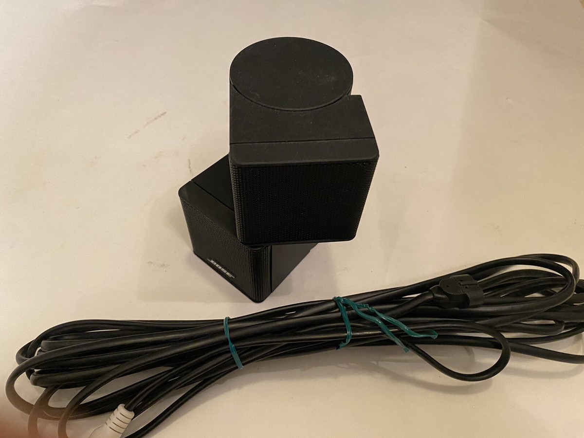 BOSE DOUBLE CUBE JEWEL SPEAKER BLACK WITH ORIGINAL CABLE IN