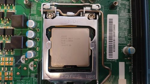 Placa madre Acer Packard Bell ixtreme M5050 ATX + 6 GB de RAM + CPU de cuatro núcleos i5 - Imagen 5 de 6