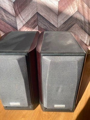 Onkyo D-112EXT D 2-Way Bookshelf Speakers Bass-reflex Hi