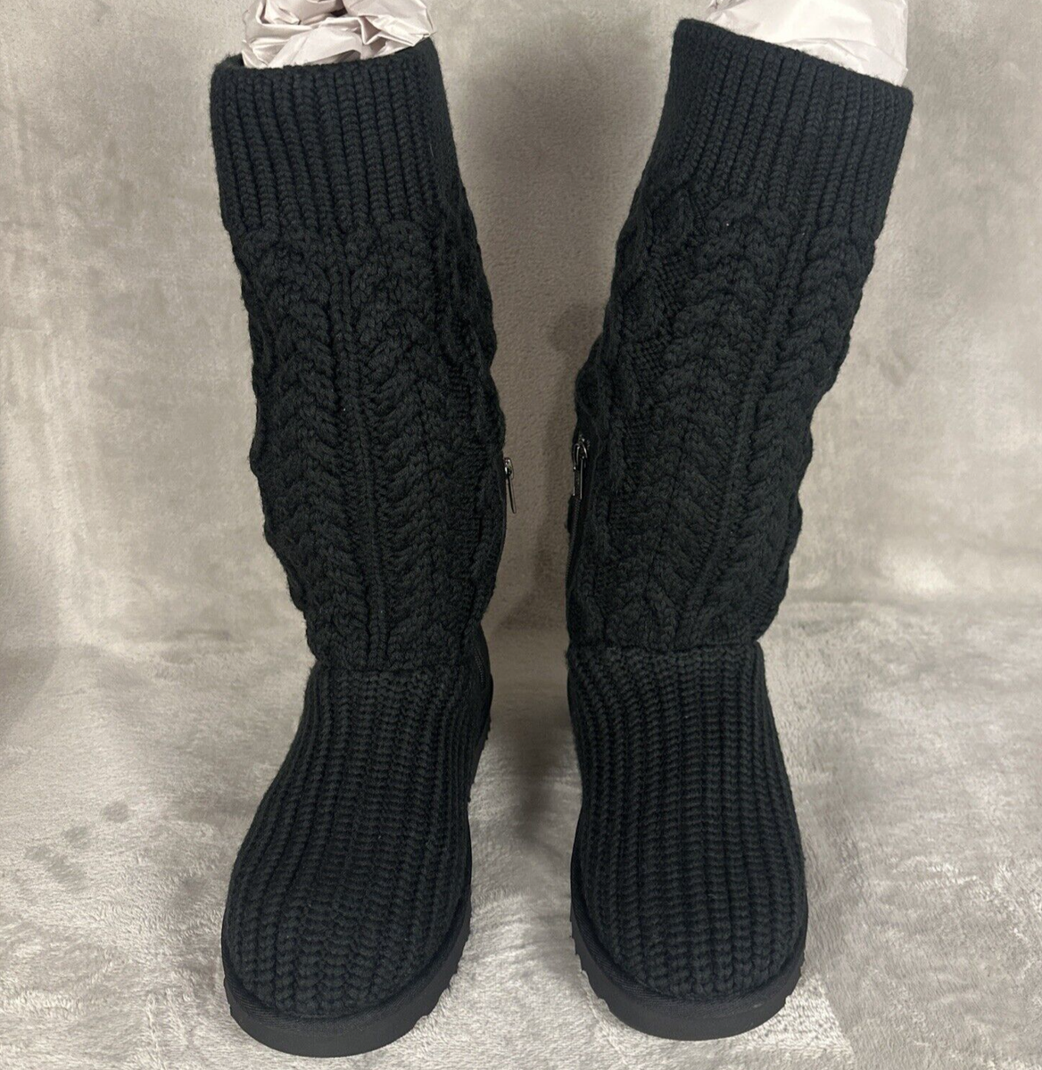 【UGG】Classic Cardi Cabled Knit ニットブーツ サイドジッパー UGG Classic Cardi Cabled Knit Boots Women US 10 Black Side