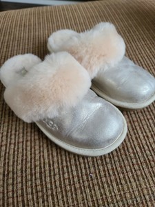 ugg cozy 2 slippers