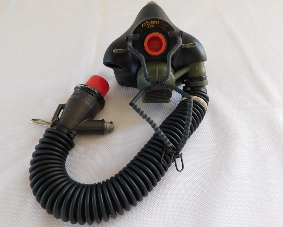 Ex RAF Pilots Flying Helmet Oxygen Mask, Type P14 With Inlet Connector [PL1]