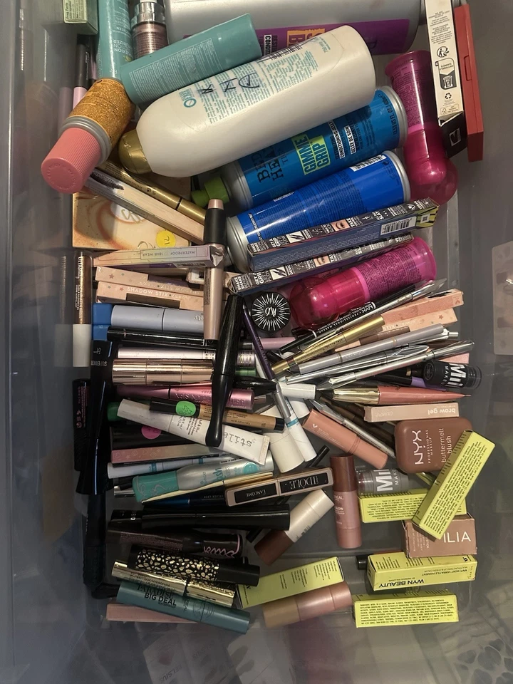 Высококачественная и смешанная косметика - Изображение 3 из 4