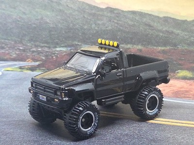 Hot Wheels Back to the Future Marty's 1987 Toyota Pickup Truck Entertainment