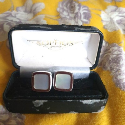 Vtg 80s Sophos Pr Cufflinks Silver Tone MOP