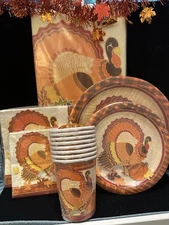 It’s Turkey Time! Thanksgiving Party Goods Table Set For 8 Guests
